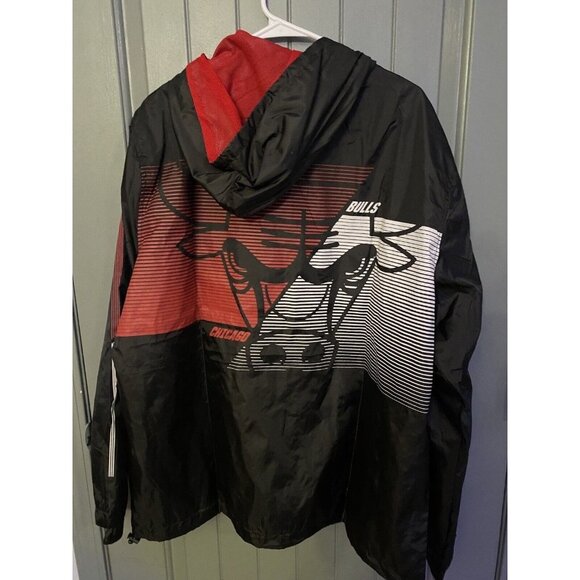 Chicago Bulls ULTRA GAME 1/4 Zip Men's Large Windbreaker - New Size L - Picture 7 of 12
